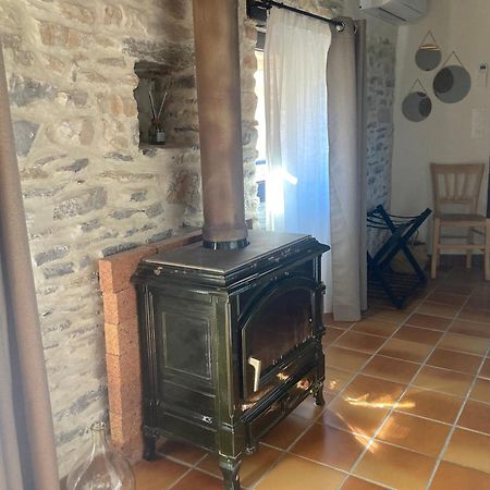 Les Terres Aoyama Hotel Saint Julien Les Rosiers Bagian luar foto